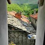 Al Colletto - Con Terrazza Panoramica In Centro Storico Semesterbostad